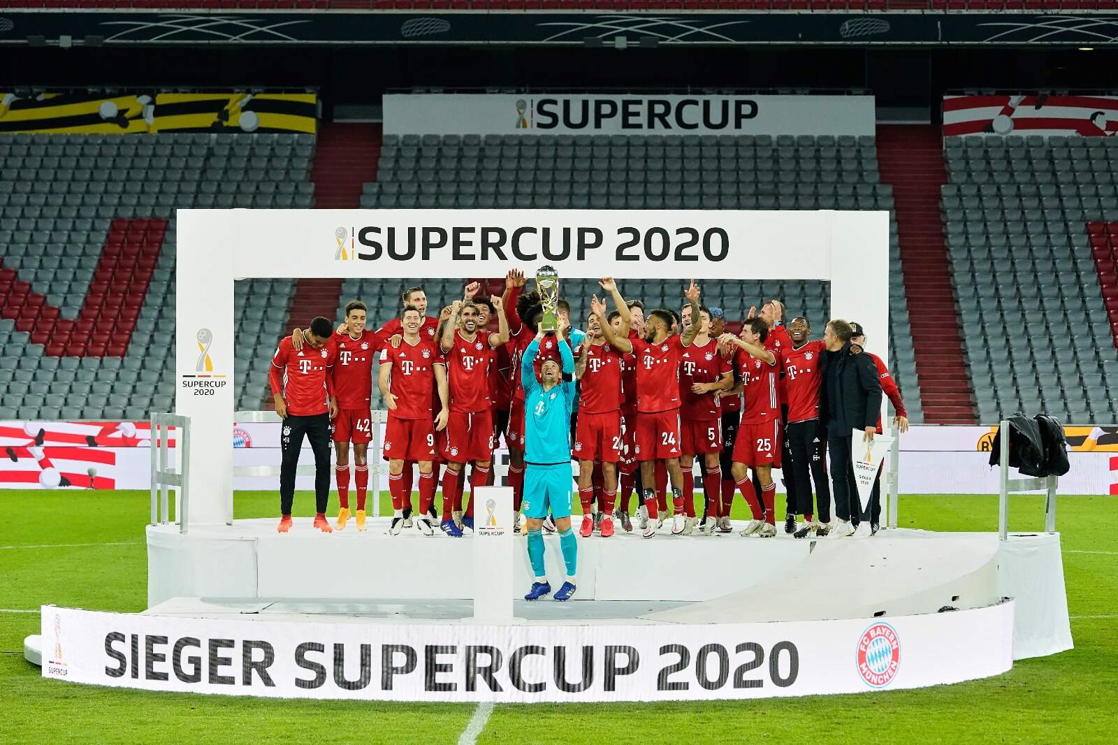Bayern garantiu o quinto troféu, algo raro na Europa