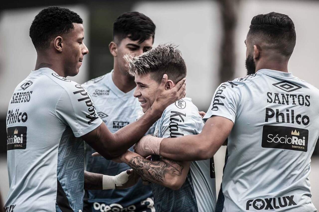 Soteldo deve concluir o Campeonato Brasileiro no Santos e depois ir para outro clube