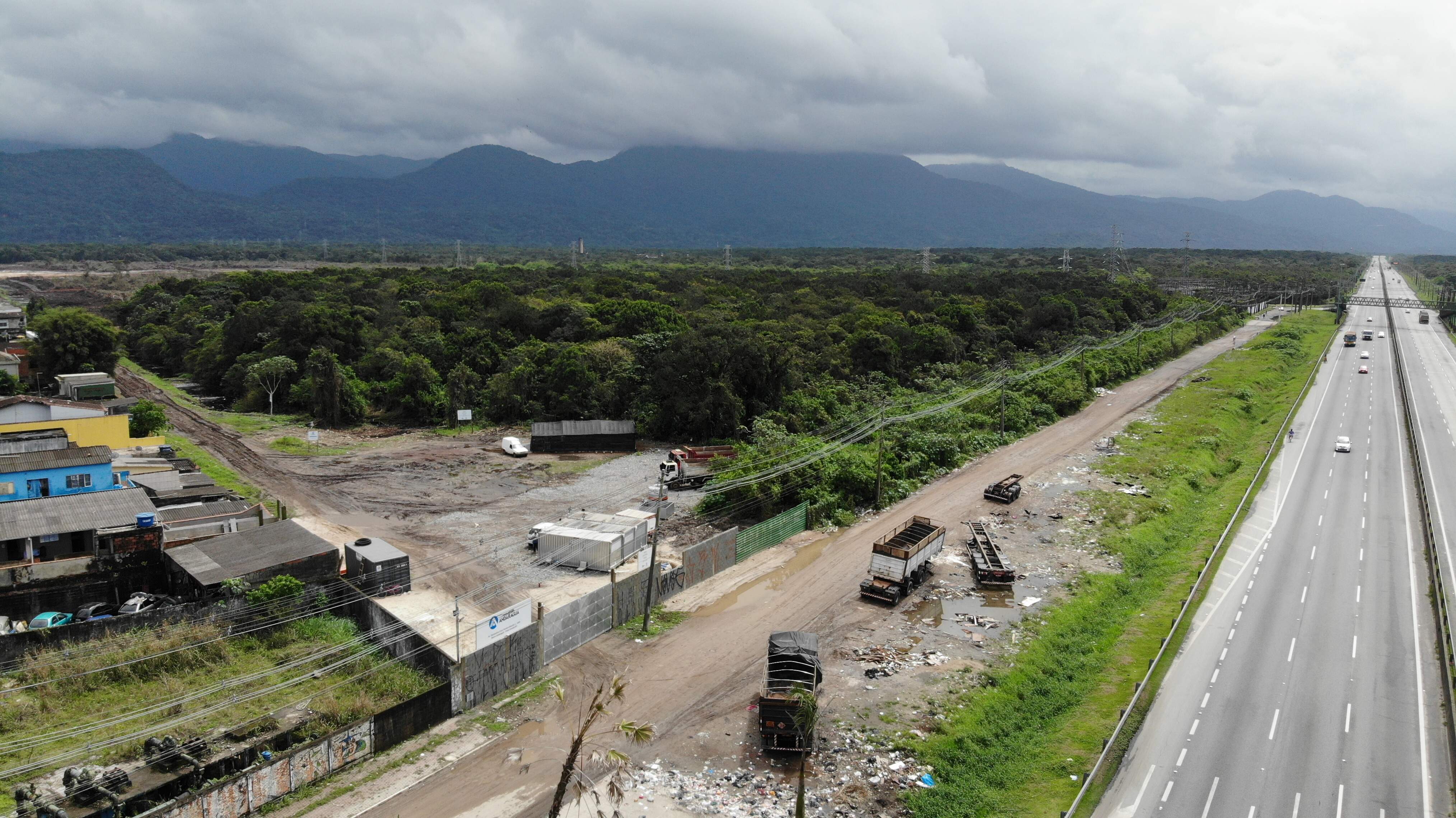 Complexo Empresarial e Aeroportuário Andaraguá, em Praia Grande, convive com impedimentos jurídicos