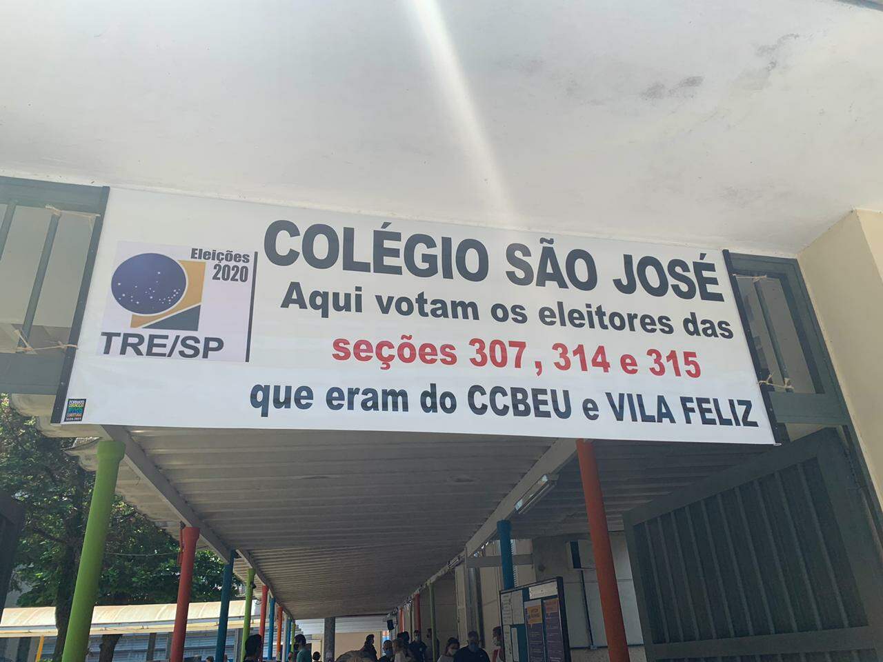 Colégio São José, em Santos, recebe seções de outros locais