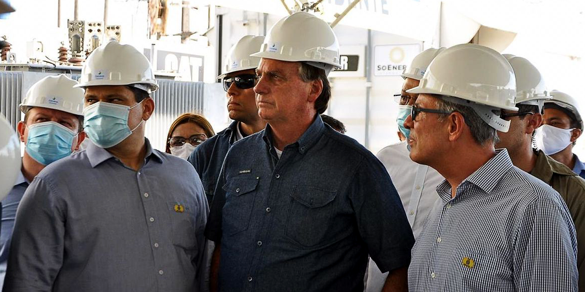 Presidente acionou uma das usinas termelétricas instaladas no Amapá