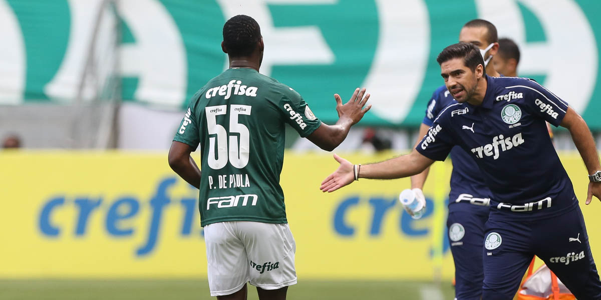 Palmeiras, com a vitória, fica a 5 pontos do líder do Brasileirão