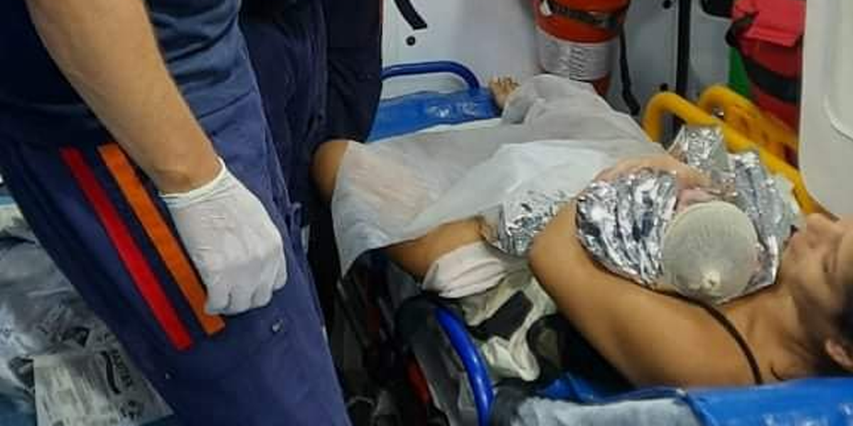Bebê, chamado de Gael, nasceu dentro de ambulância em Santos