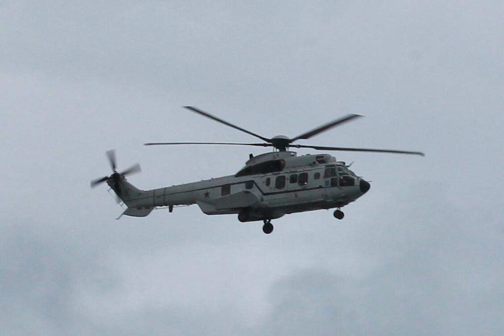 Helicóptero presidencial chegou à região por volta das 13h30 desta tarde 