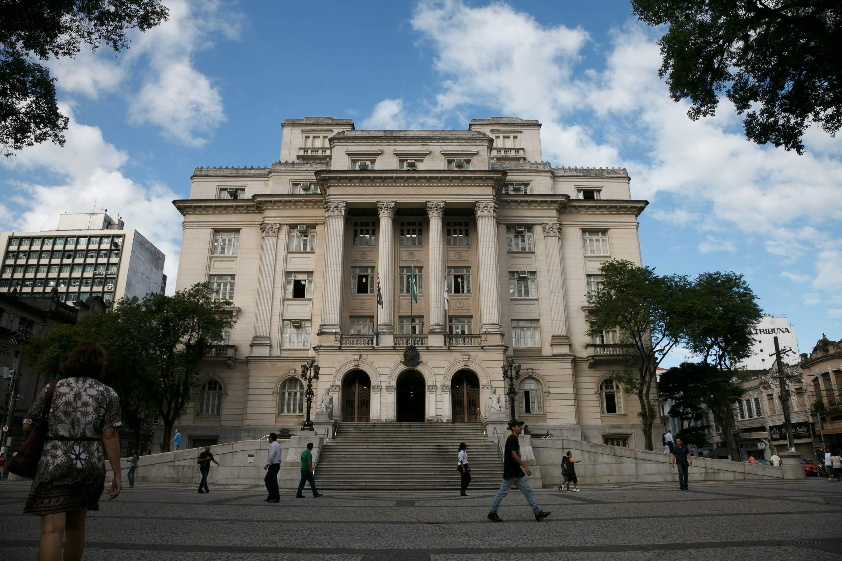 Posse de Rogério Santos, secretários e vereadores não terá presença de público