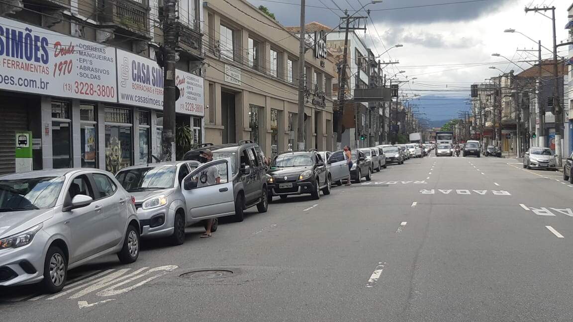 Carreata percorreu a Avenida Senador Feijó, em Santos