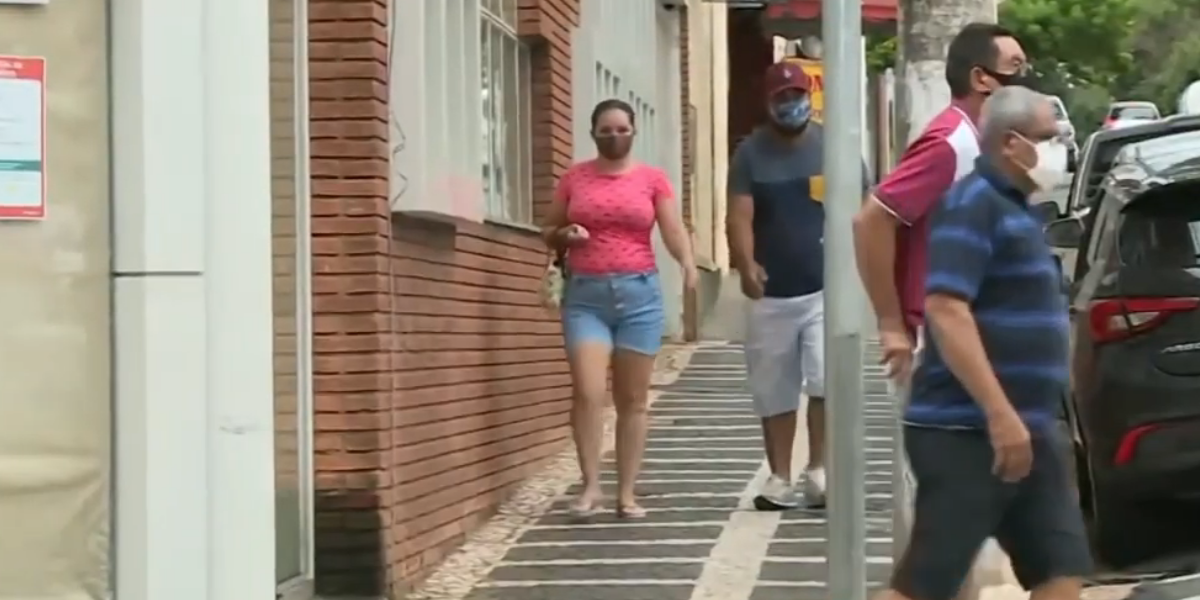 Araraquara terá lockdown total por 60 horas, fechando bancos, indústrias e supermercados