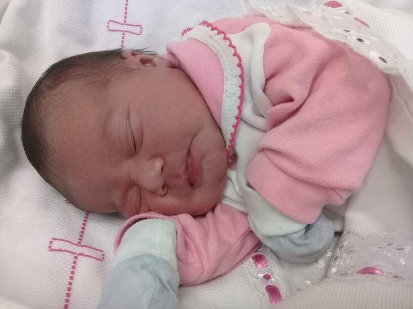 Isabela nasceu no dia 11 de fevereiro e já está em casa