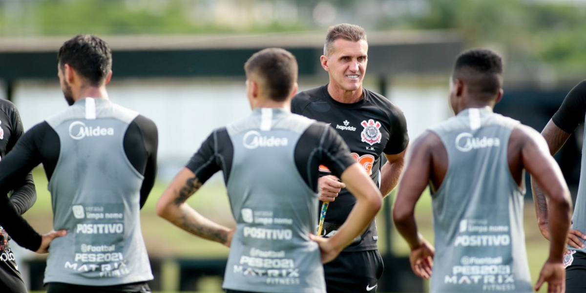Corinthians estreia no Paulista contra o Bragantino para deixar 2020 no passado 