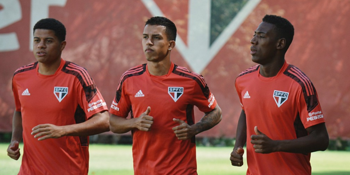 São Paulo busca a primeira vitória com Crespo no comando da equipe