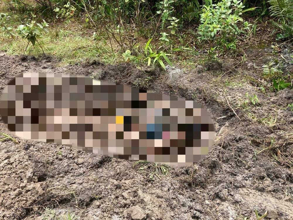 Mulher foi enterrada por suspeitos de tráfico em Itanhaém