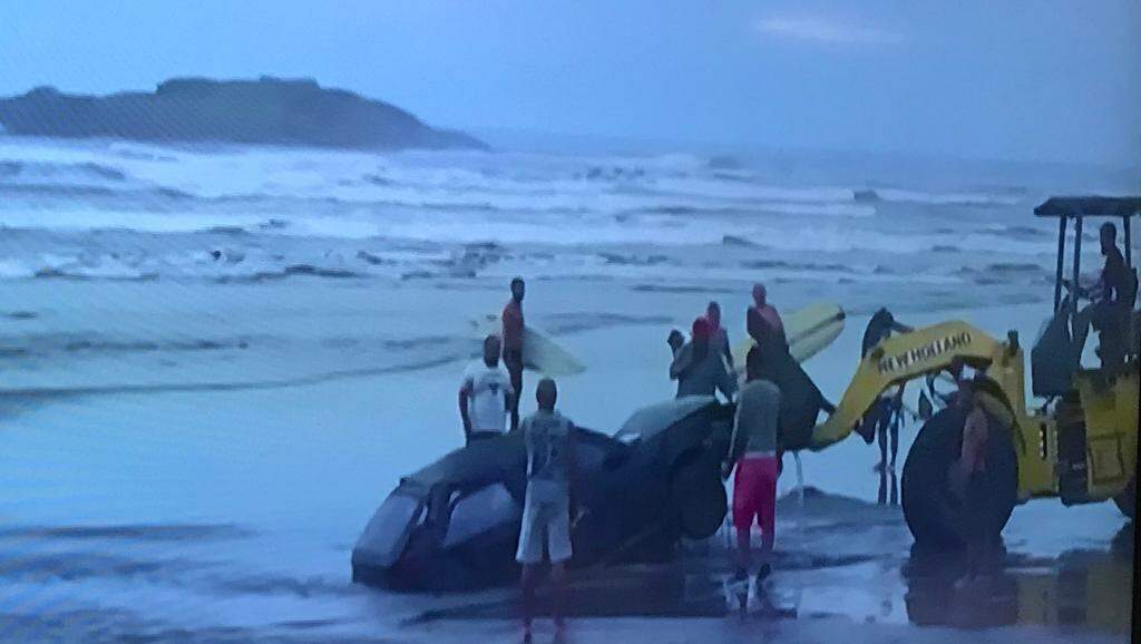 Um dos veículos foi encontrado na praia do Balneário Gaivotas, em Itanhaém