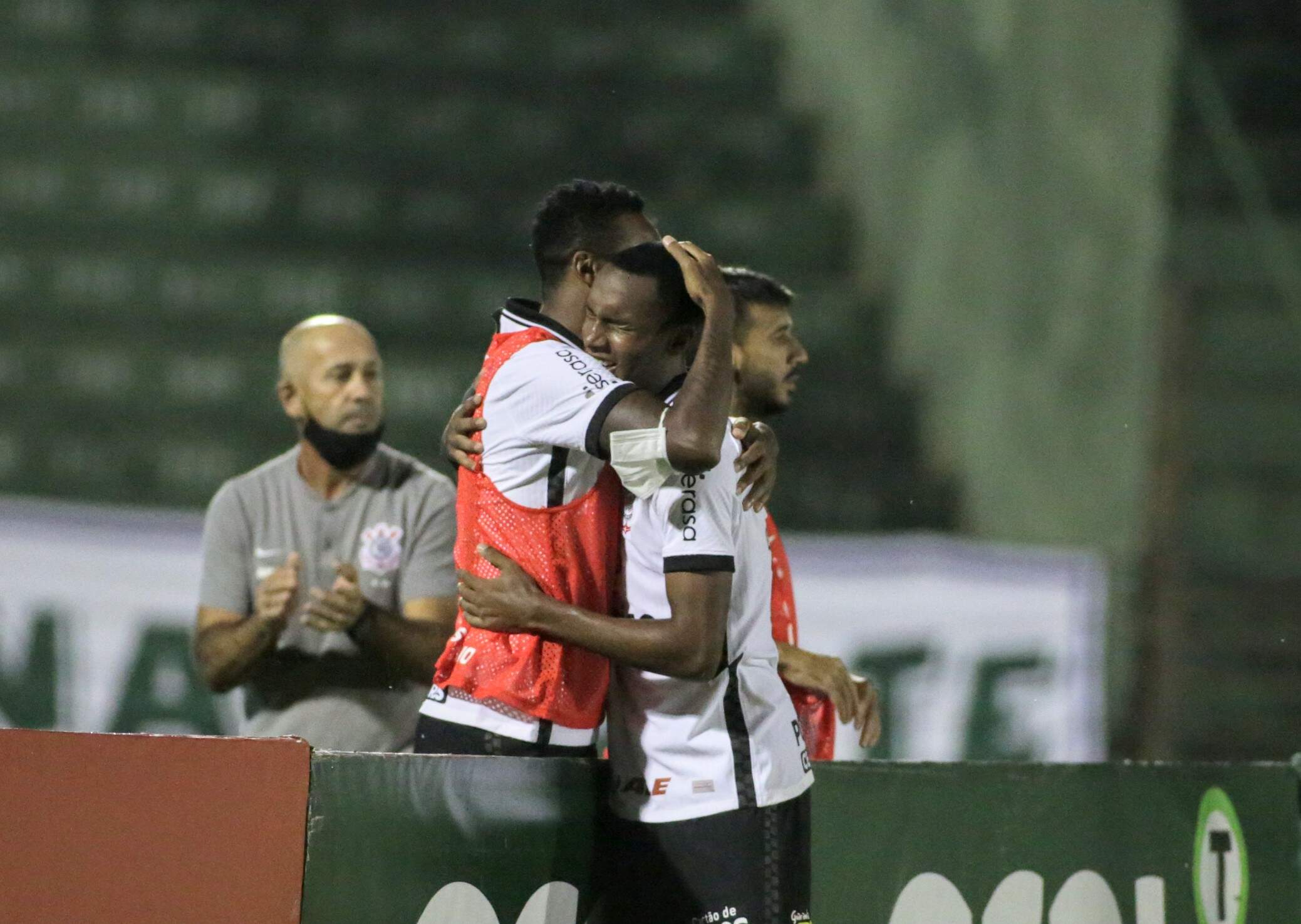 Garoto Cauê marcou o gol que deu a vitória para o Corinthians em Campinas