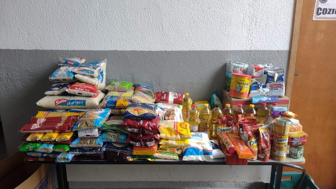 Mais de 150 kg de alimentos foram arrecadados na campanha Vacinação Solidária