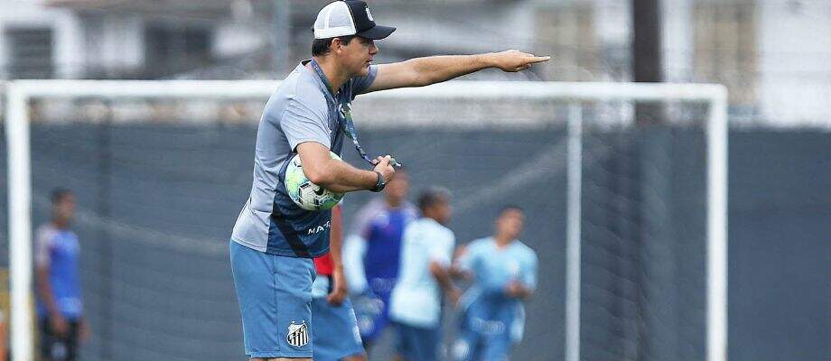Elder prepara o time sub-17 para a estreia do Campeonato Brasileiro